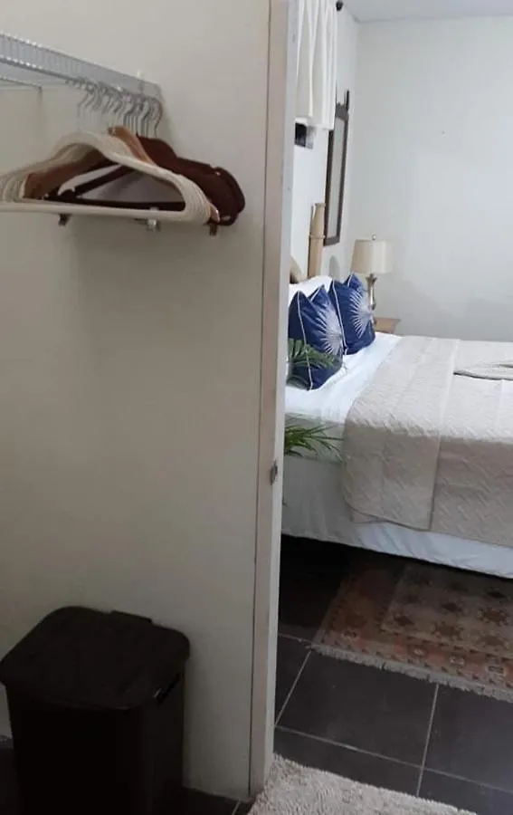מלון Hidden Gem @ White River Ocho Rios - Secluded Retreat For Two 0*,