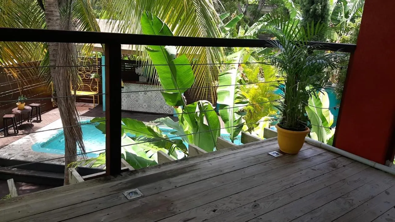 מלון Hidden Gem @ White River Ocho Rios - Secluded Retreat For Two בית הארחה